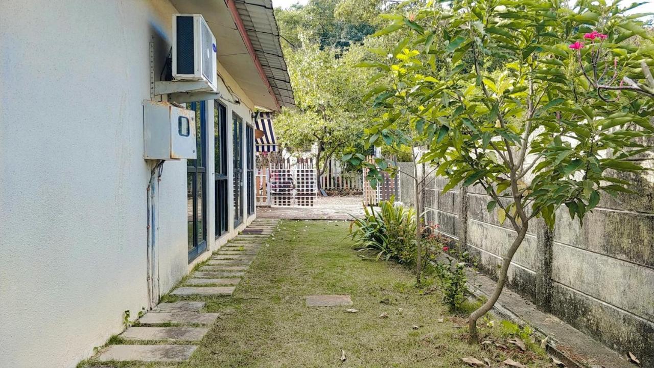 Chalet Ahaz, The Place Of Privacy With Outside Sitting Karjat Exteriér fotografie
